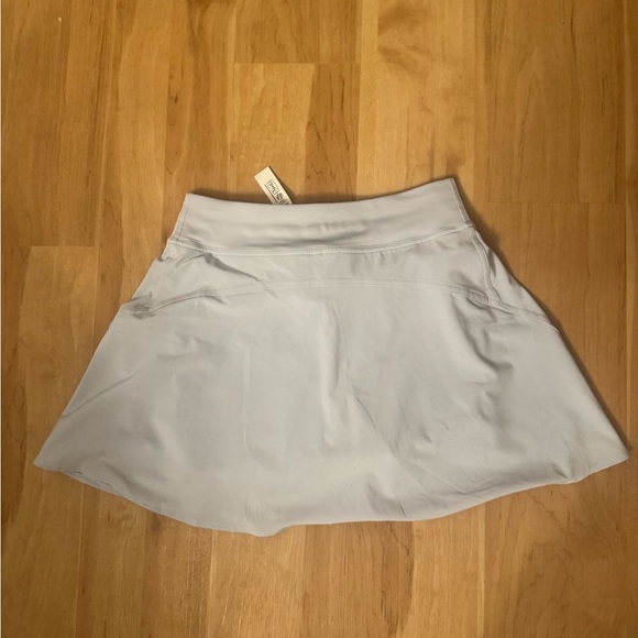 Lululemon Ice Blue Skort Size 4 - Picture 2 of 8